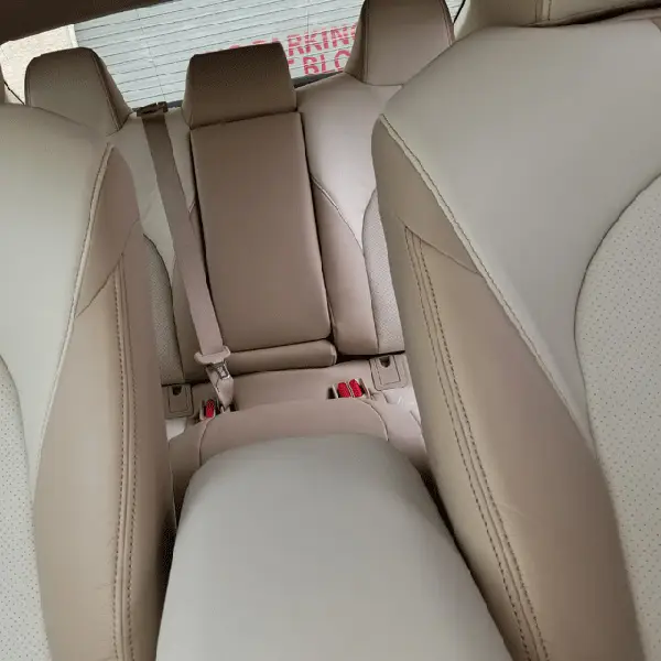 LeatherSeats13
